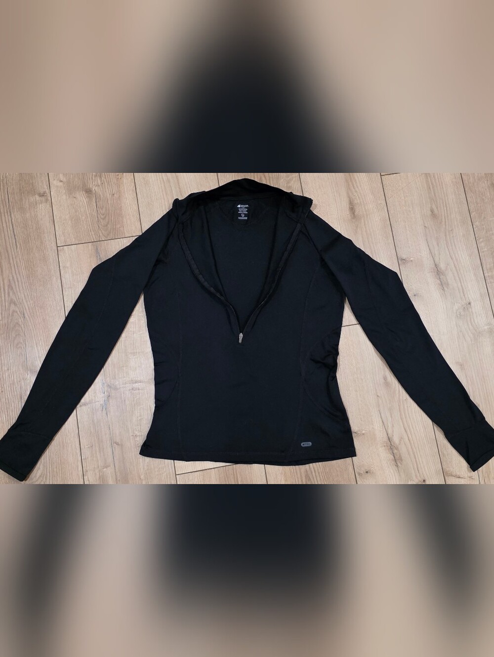 MEC Women's Black Quarter-Zip Long Sleeve Top - Size Large